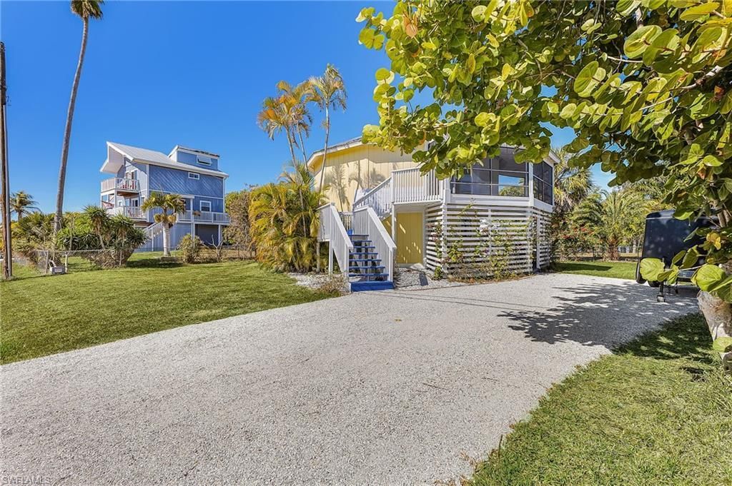 7250 Caloosa Dr, Bokeelia, FL 33922 Photo