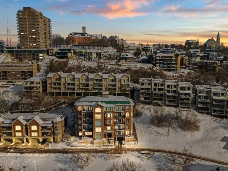 380 Baum Street, Unit 5B, Cincinnati, OH 45202 Photo 2