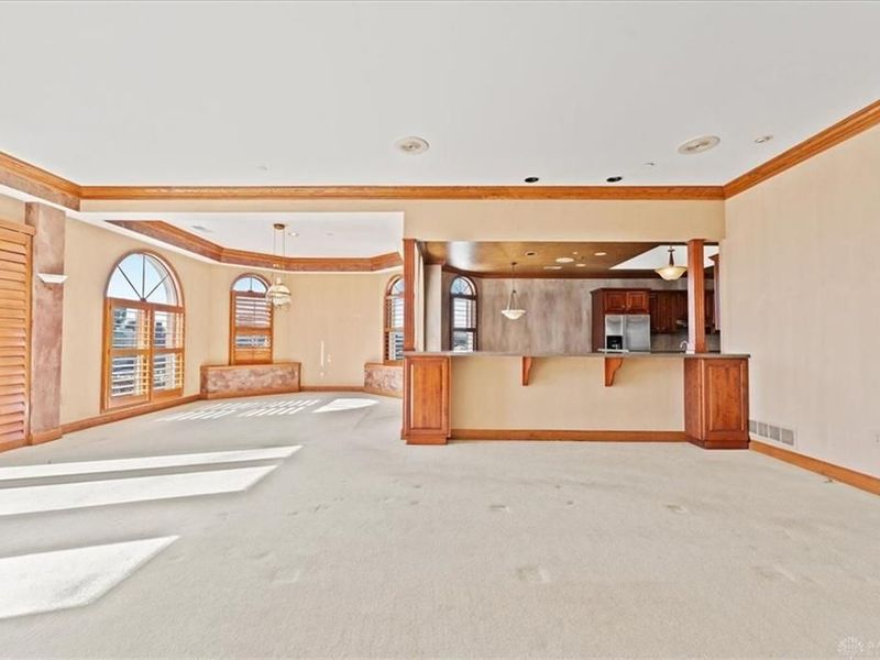 380 Baum Street, Unit 5B, Cincinnati, OH 45202 Photo 8