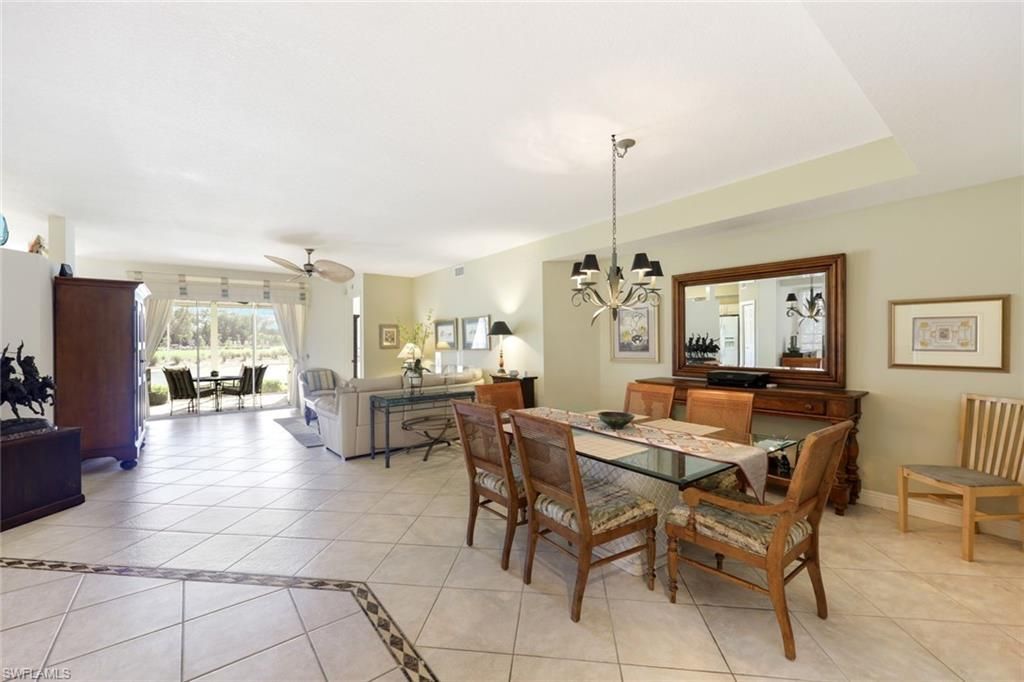 610 Laguna Royale Blvd, Unit 1001, Naples, FL 34119 Photo
