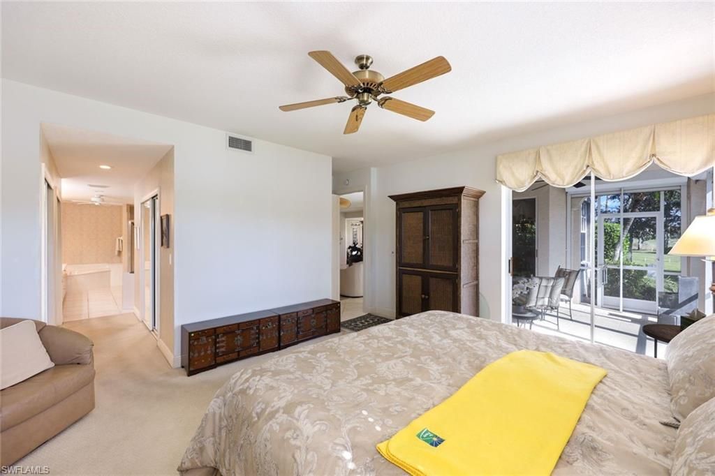 610 Laguna Royale Blvd, Unit 1001, Naples, FL 34119 Photo