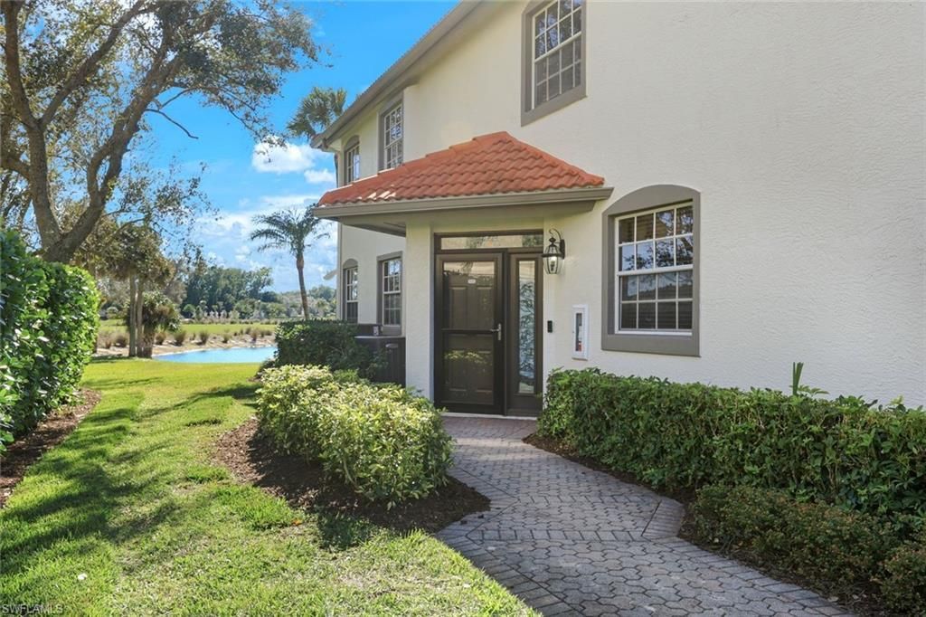 610 Laguna Royale Blvd, Unit 1001, Naples, FL 34119 Photo