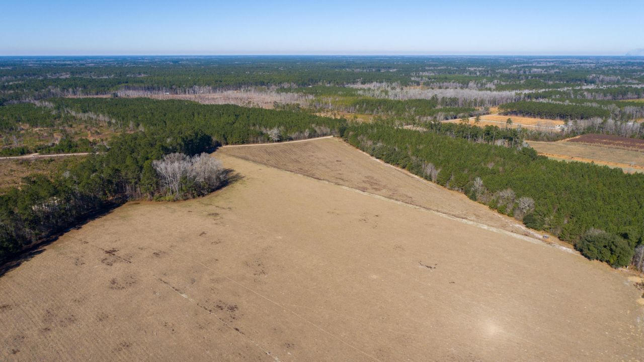 0 Hiotts Pond Photo 6