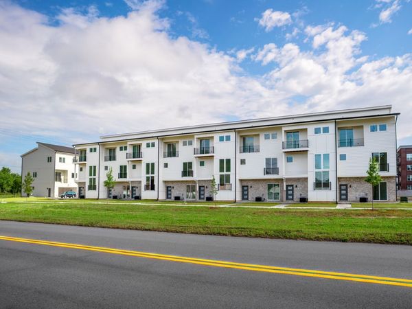 3311+ Aberdeen Row, Chattanooga, TN 37410