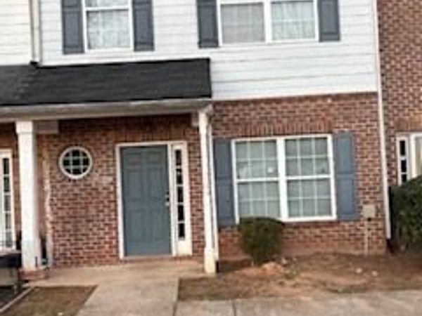 325 Brookview Drive, Riverdale, GA 30274