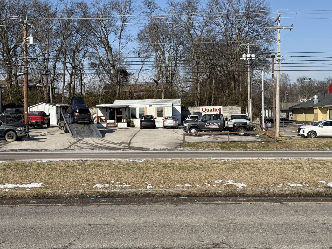 233 E James M Campbell Blvd, Columbia, TN 38401 Main Photo