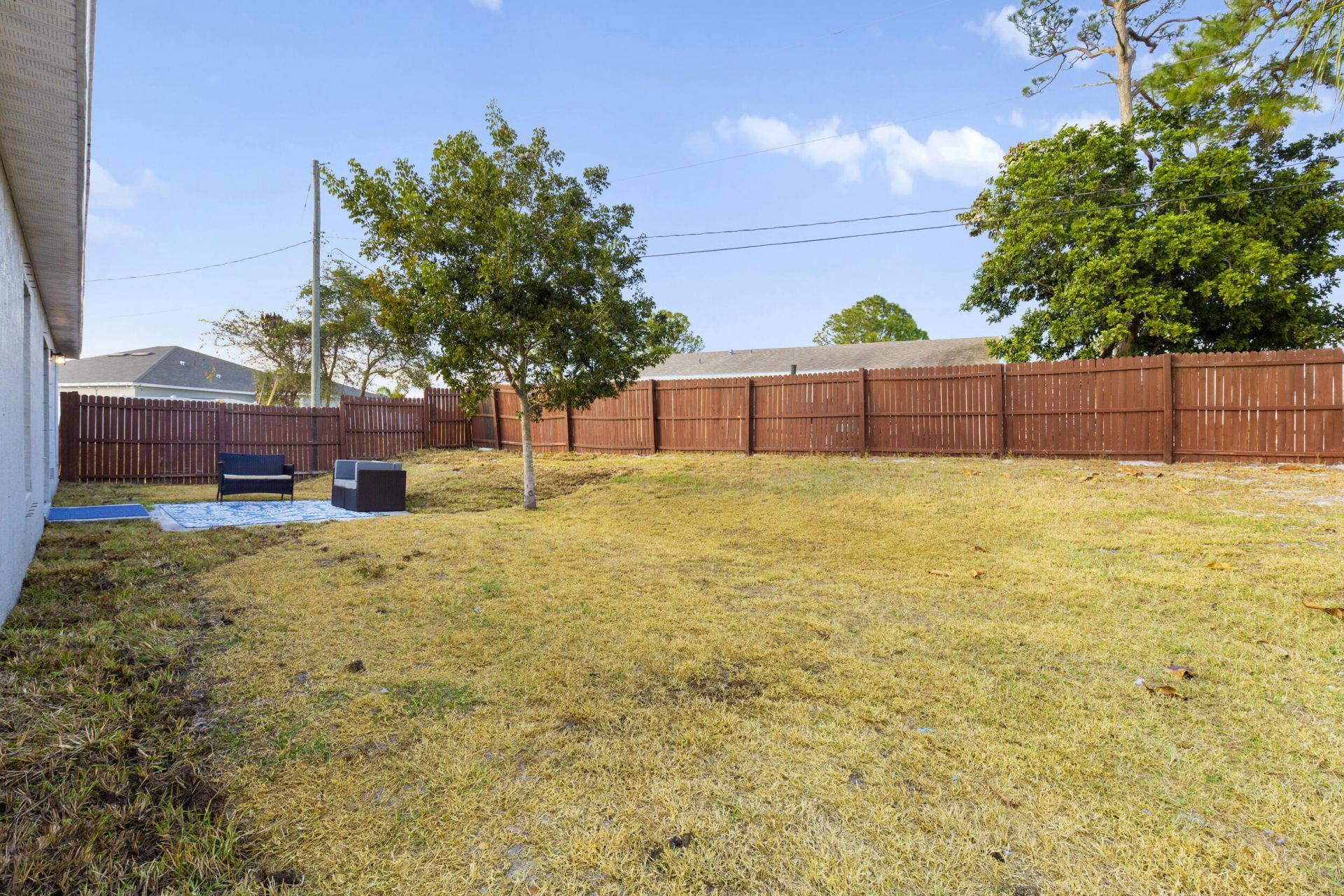 417 SE Seahouse Drive, Port Saint Lucie, FL 34983 Photo