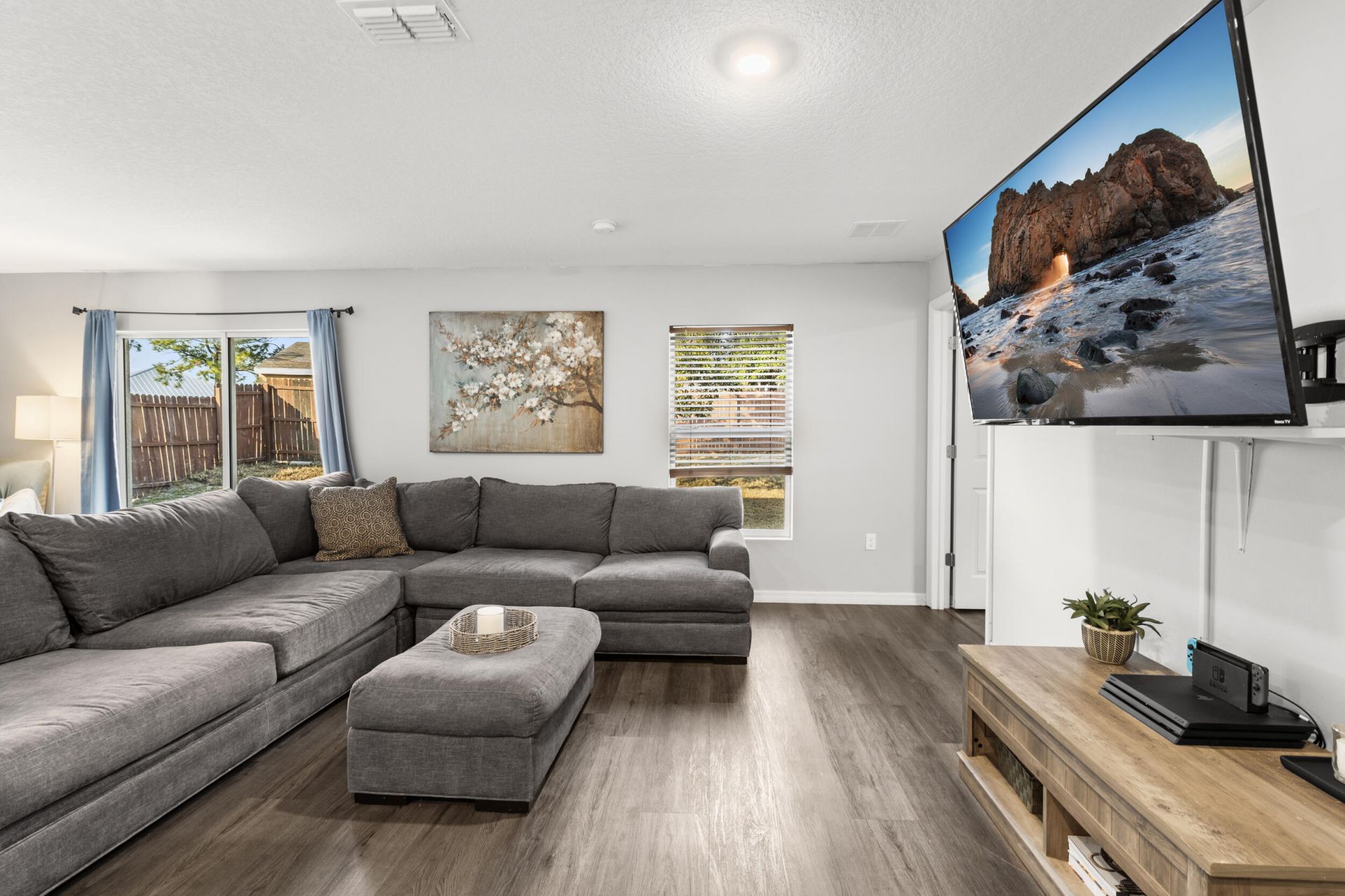 417 SE Seahouse Drive, Port Saint Lucie, FL 34983 Photo