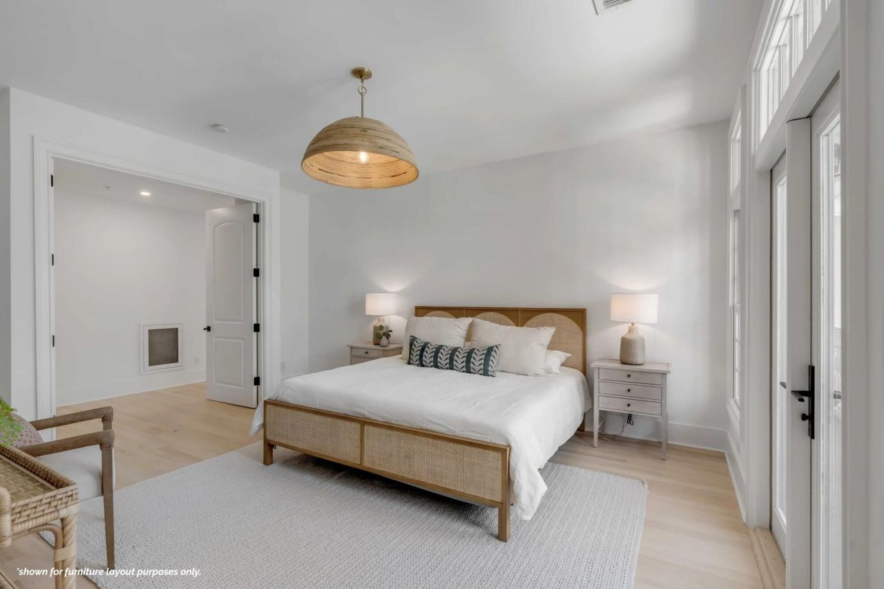 124 Fairbanks Oak Alley Photo 20