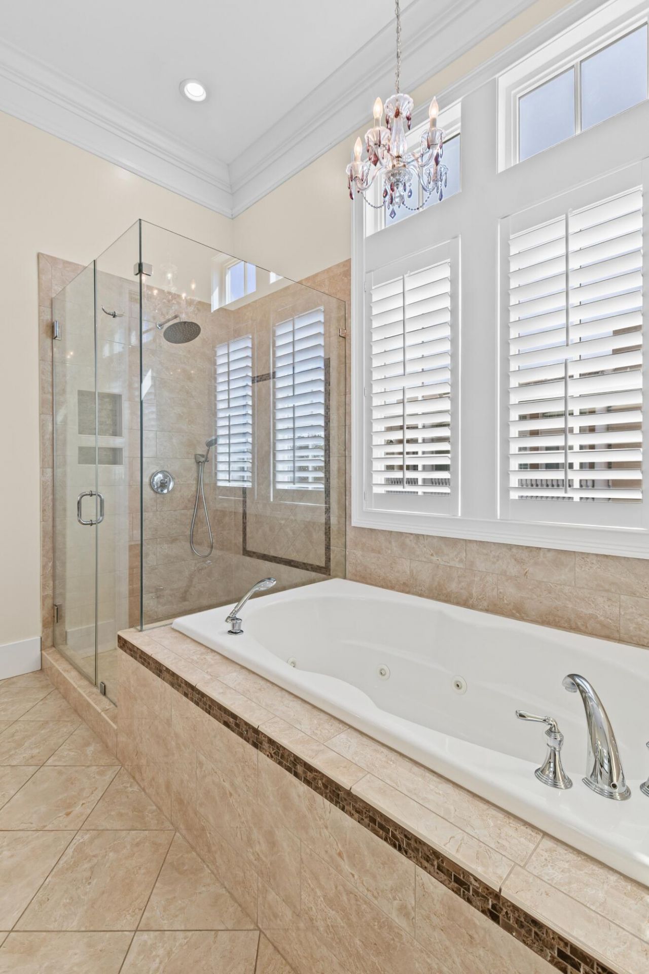 124 Fairbanks Oak Alley Photo 24