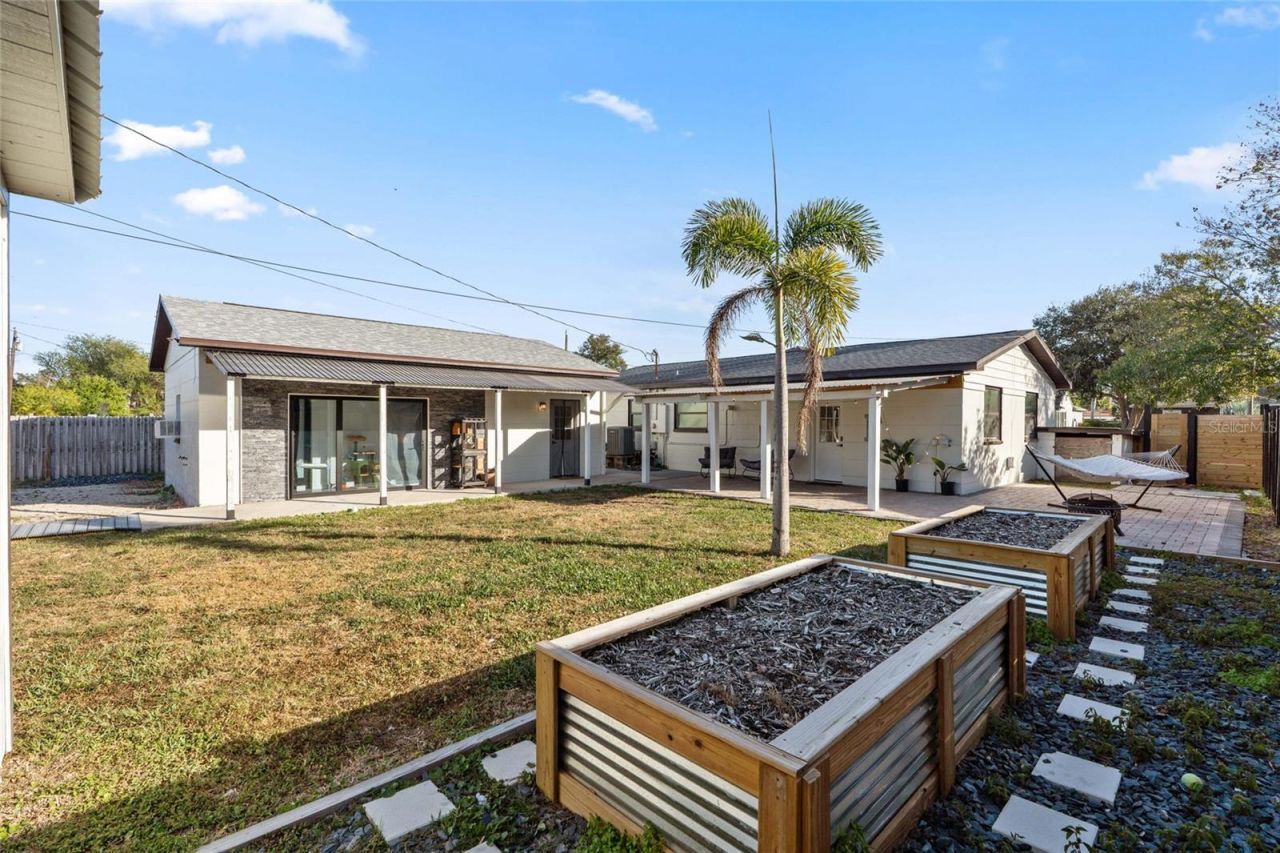 775 39th Avenue Ne, Saint Petersburg, FL 33703 Photo