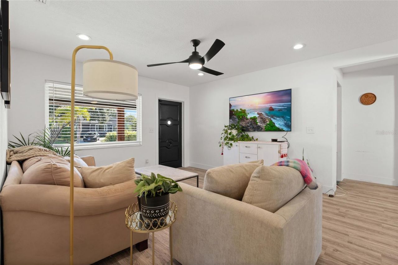 775 39th Avenue Ne, Saint Petersburg, FL 33703 Photo