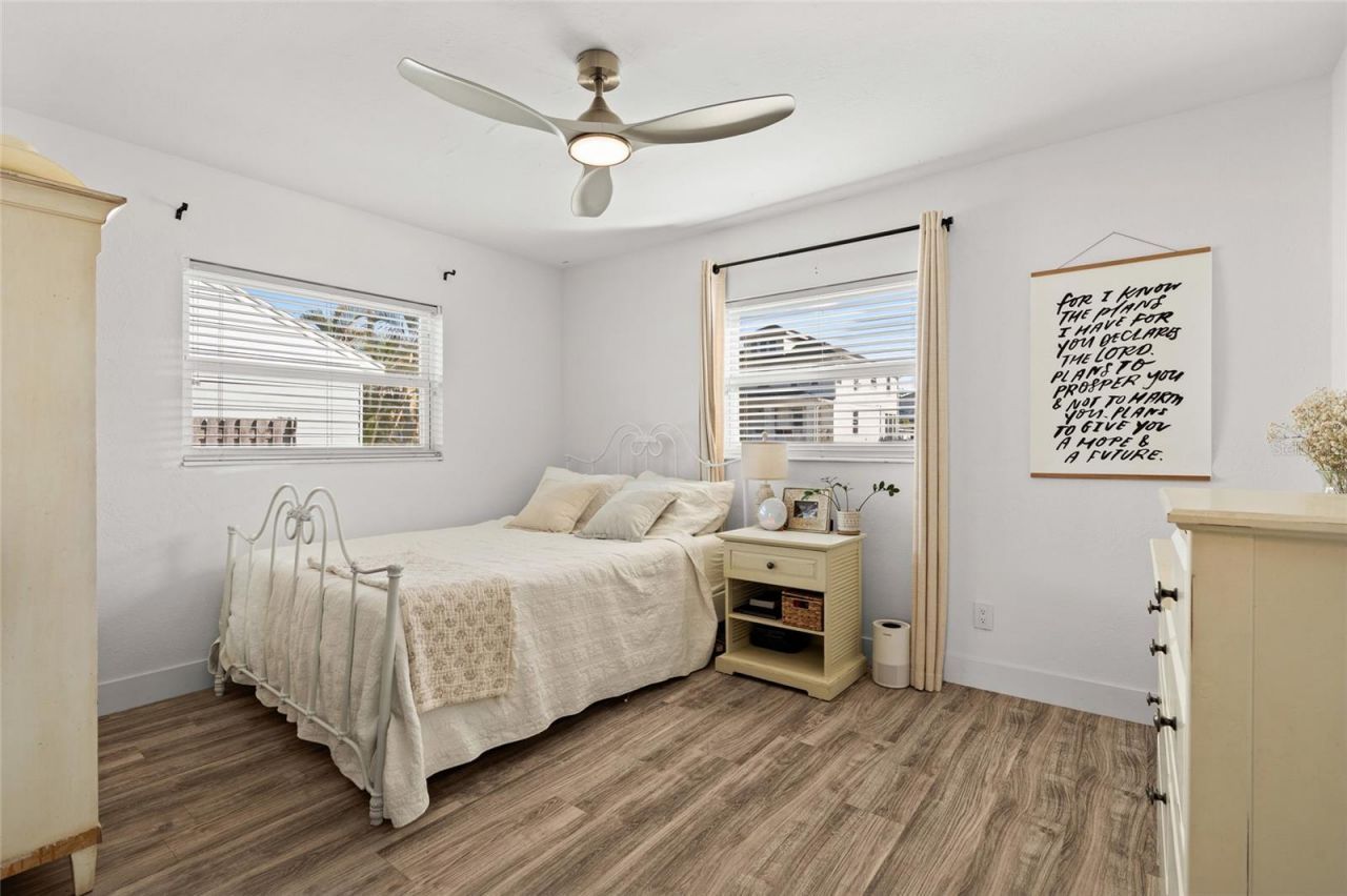 775 39th Avenue Ne, Saint Petersburg, FL 33703 Photo