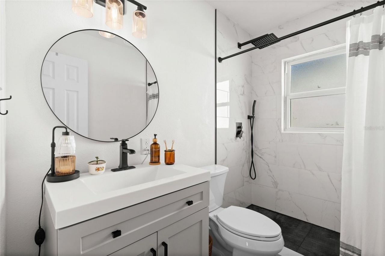 775 39th Avenue Ne, Saint Petersburg, FL 33703 Photo