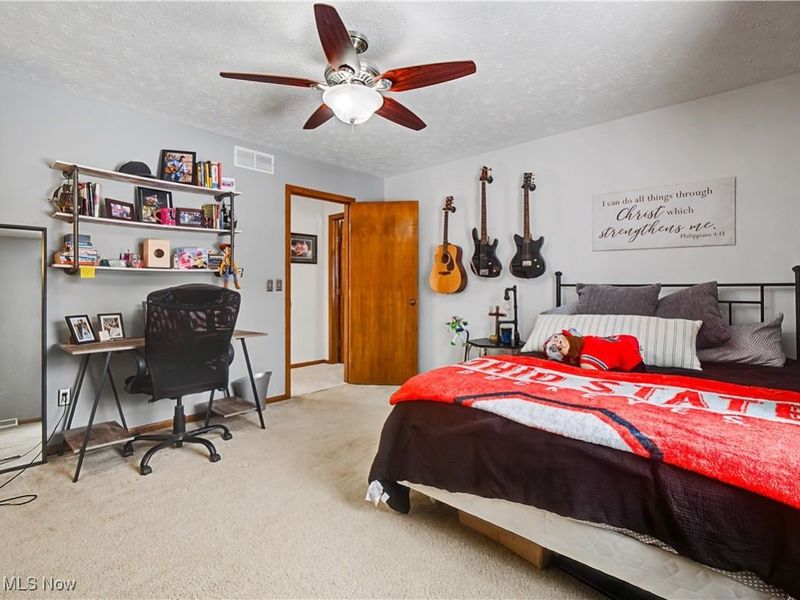 8538 Wedgewood Court, Olmsted Township, OH 44138 Photo 33