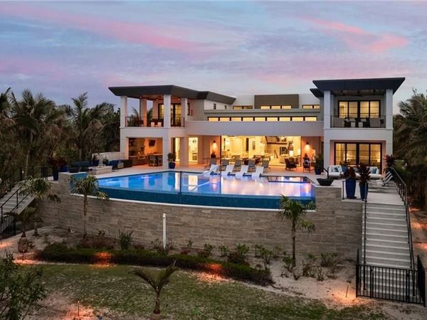 16950 Captiva DR, CAPTIVA, FL 33924