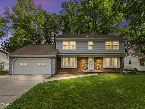 120 Barnsbury Drive, Lima, OH 45804