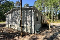 6164 Smith Road photo 4