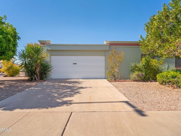 6330 E CATALINA Drive, Scottsdale, AZ 85251