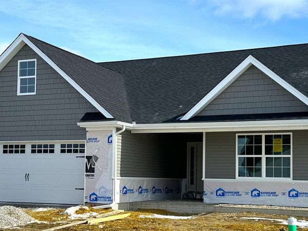 25264 E Sunset Maple Drive, Perrysburg, OH 43551