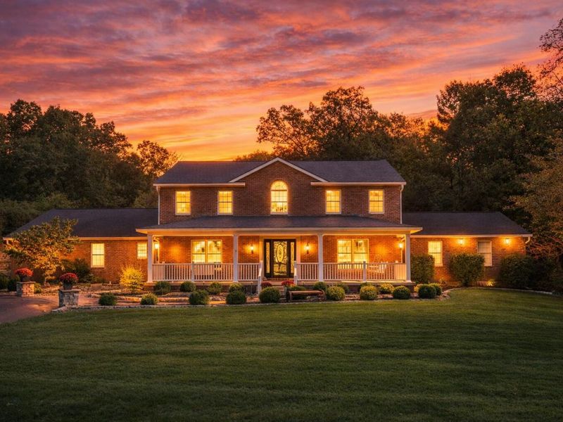 224 Roscommon Drive, Springfield, OH 45503 Photo 1