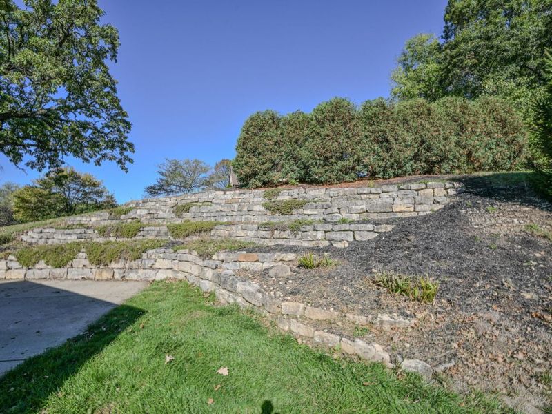 224 Roscommon Drive, Springfield, OH 45503 Photo 19