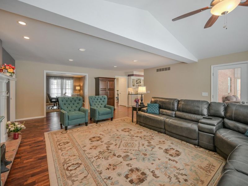 224 Roscommon Drive, Springfield, OH 45503 Photo 34