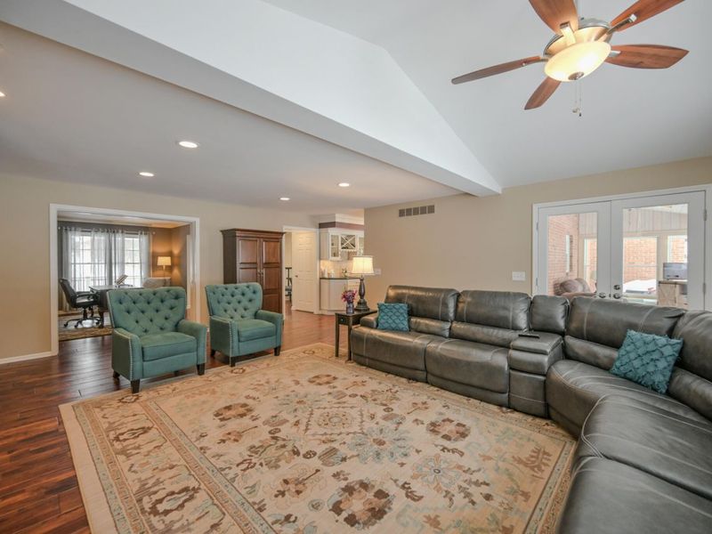 224 Roscommon Drive, Springfield, OH 45503 Photo 37