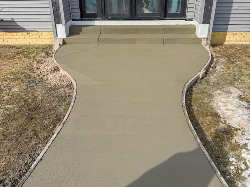 66376 Old Shurtz Road , New Plymouth, OH 45654 Photo 3