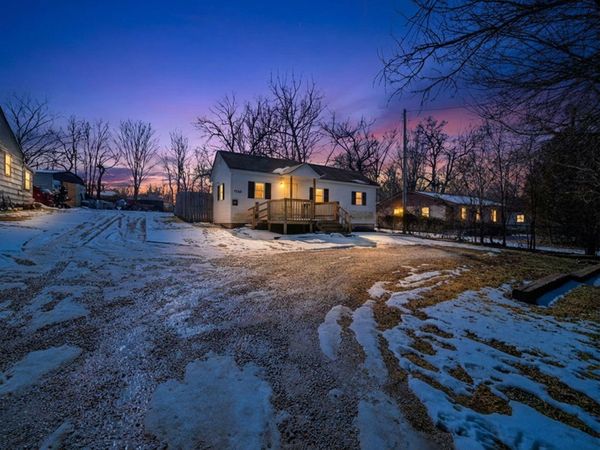 3156 W Mount Vernon Street , Springfield, MO 65802