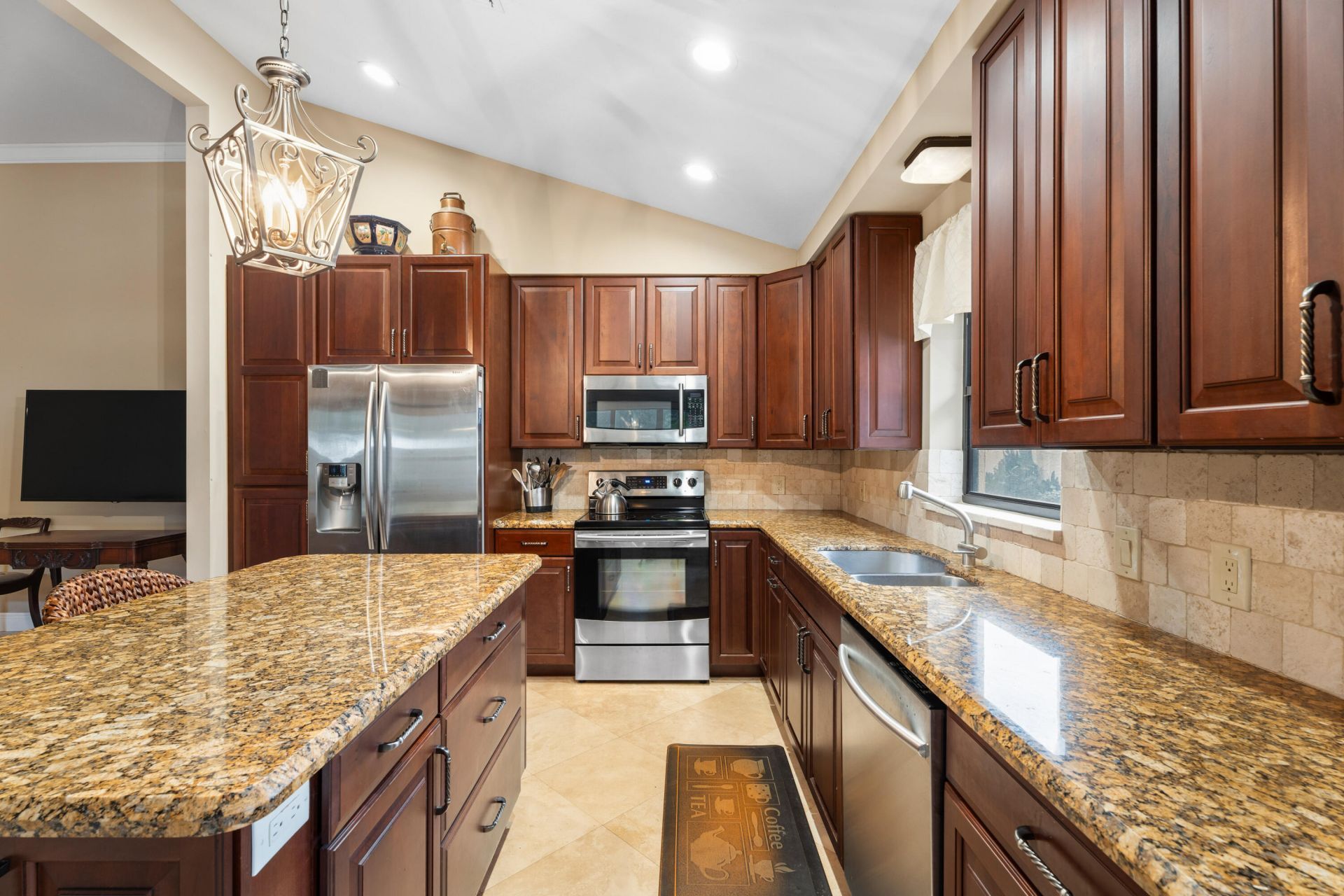 2802 SW Mariposa Circle, Palm City, FL 34990 Photo