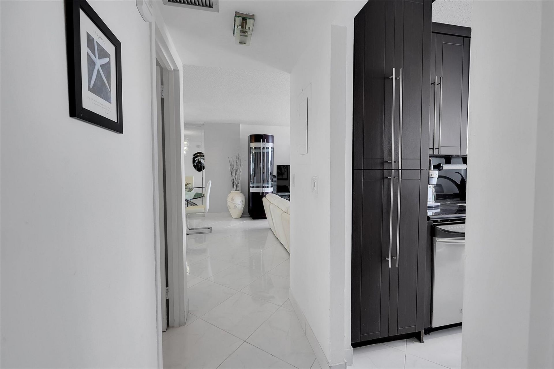 322 Buchanan Street, Unit PH4A, Hollywood, FL 33019 Photo