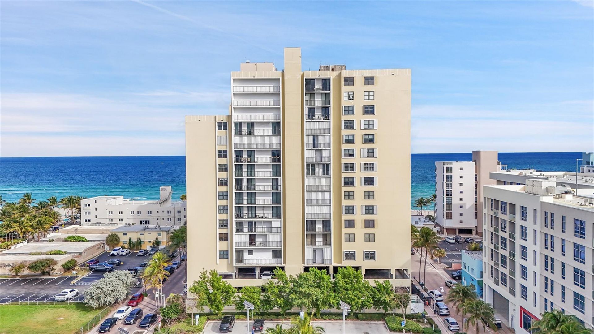 322 Buchanan Street, Unit PH4A, Hollywood, FL 33019 Photo