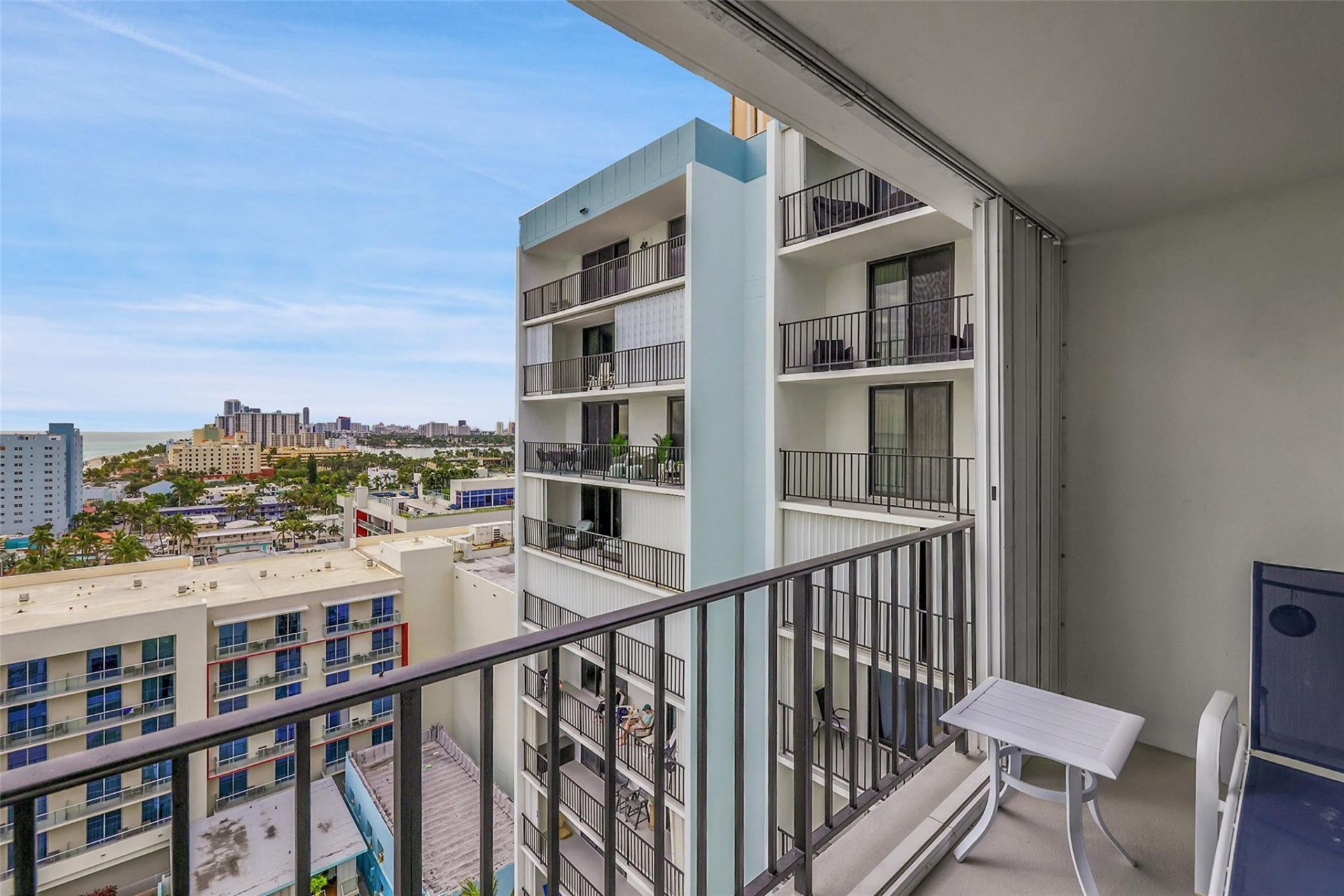 322 Buchanan Street, Unit PH4A, Hollywood, FL 33019 Photo