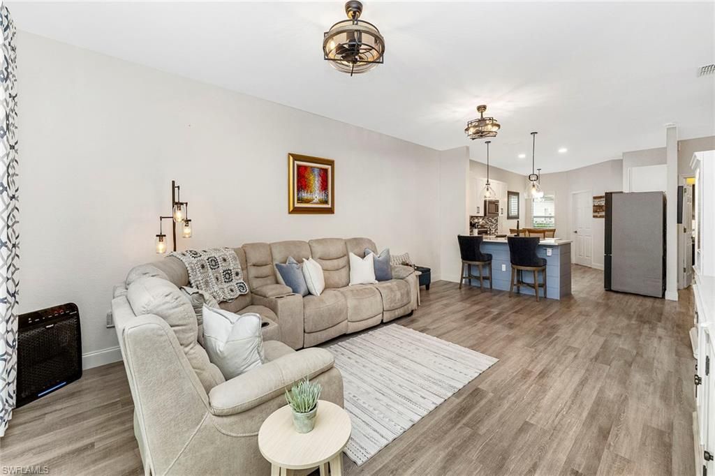 28141 Donnavid Ct, Unit 302, Bonita Springs, FL 34135 Photo