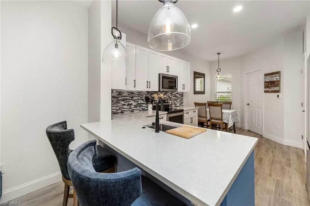 28141 Donnavid Ct, Unit 302, Bonita Springs, FL 34135 Photo