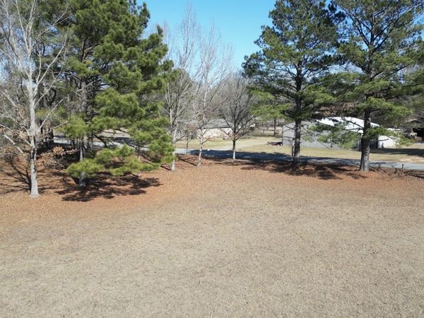 109 Barnes Road, Monticello, AR 71655