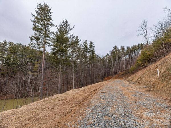 9 Freshwater Cove, Maggie Valley, NC 28751