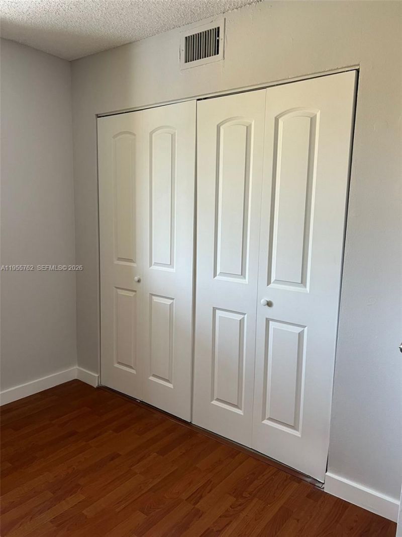 14930 SW 82nd Ter, Unit 16-304, Miami, FL 33193 Photo