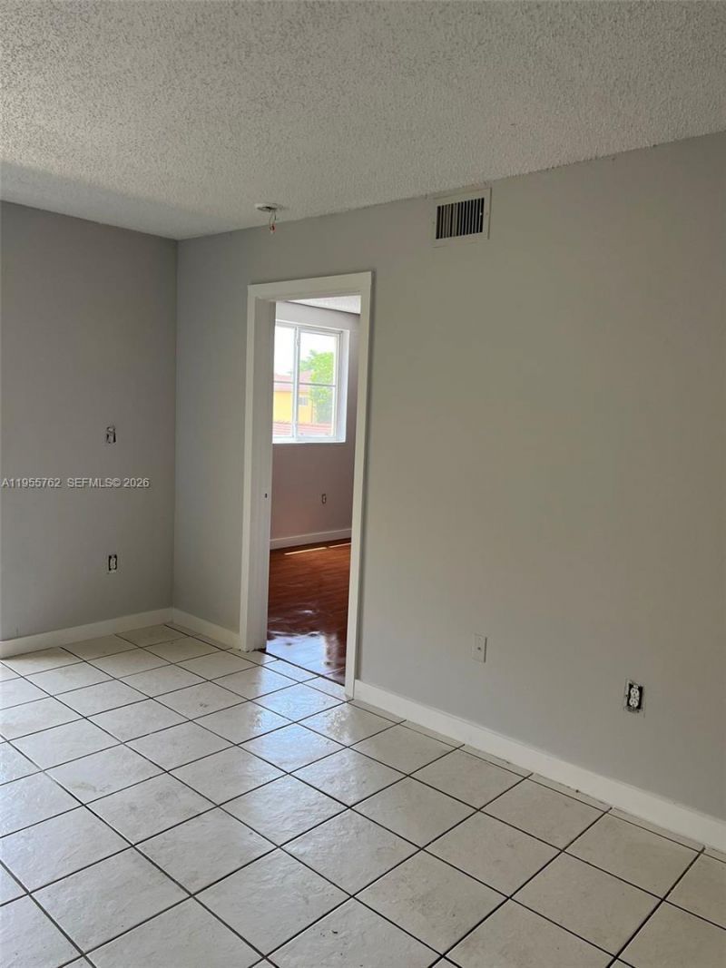14930 SW 82nd Ter, Unit 16-304, Miami, FL 33193 Photo