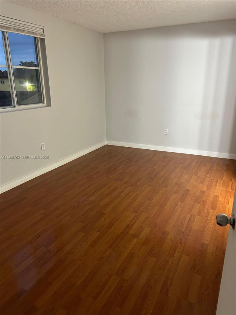 14930 SW 82nd Ter, Unit 16-304, Miami, FL 33193 Photo