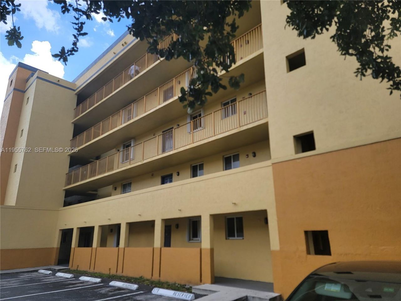 14930 SW 82nd Ter, Unit 16-304, Miami, FL 33193 Photo