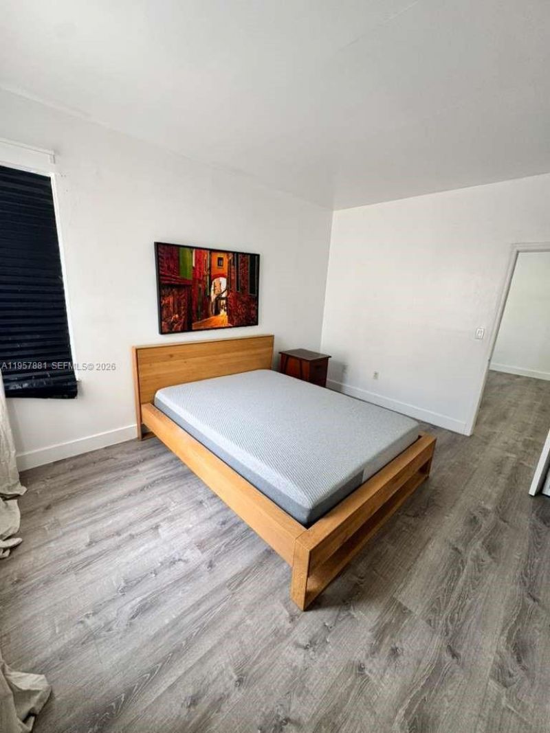 1051 Meridian Ave, Unit 1C, Miami Beach, FL 33139 Photo