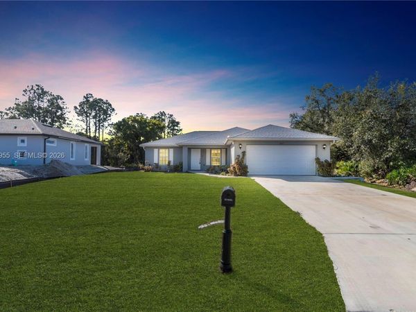 2617 53rd ST W, Lehigh Acres, FL 33971