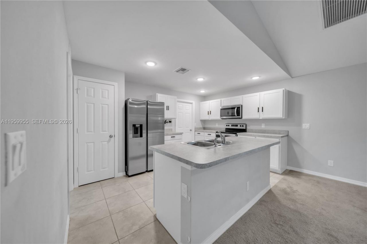 2617 53rd St W, Lehigh Acres, FL 33971 Photo