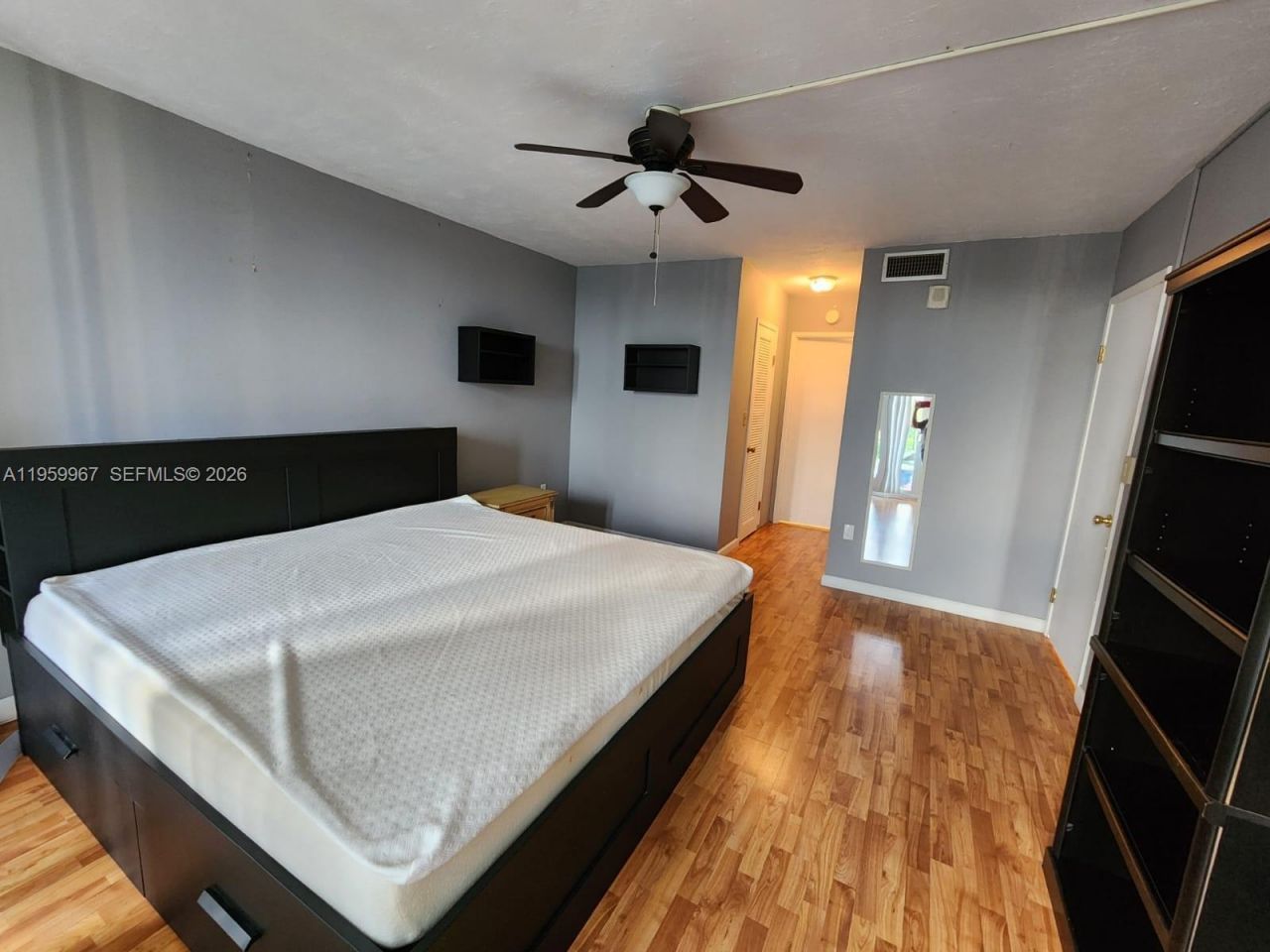 1351 NE Miami Gardens Dr , Unit 501E, Miami, FL 33179 Photo