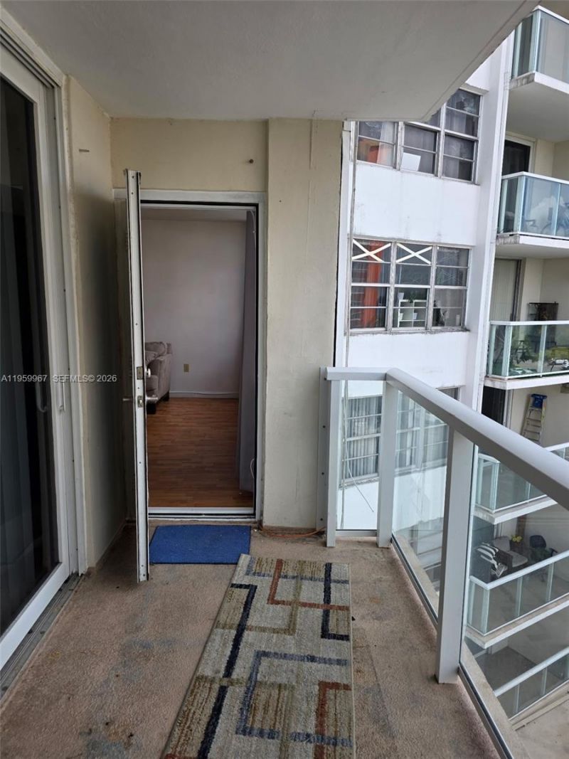 1351 NE Miami Gardens Dr , Unit 501E, Miami, FL 33179 Photo