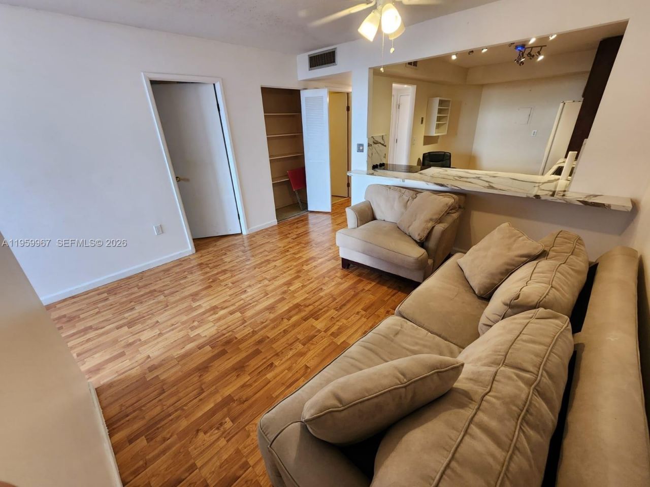 1351 NE Miami Gardens Dr , Unit 501E, Miami, FL 33179 Photo