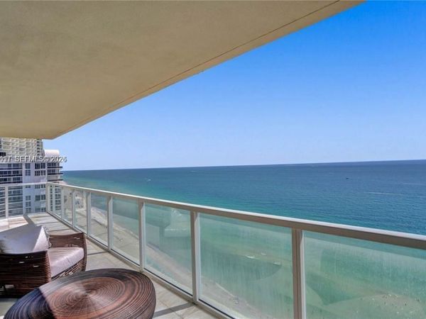 16699 Collins Ave, Unit 2703, Sunny Isles Beach, FL 33160