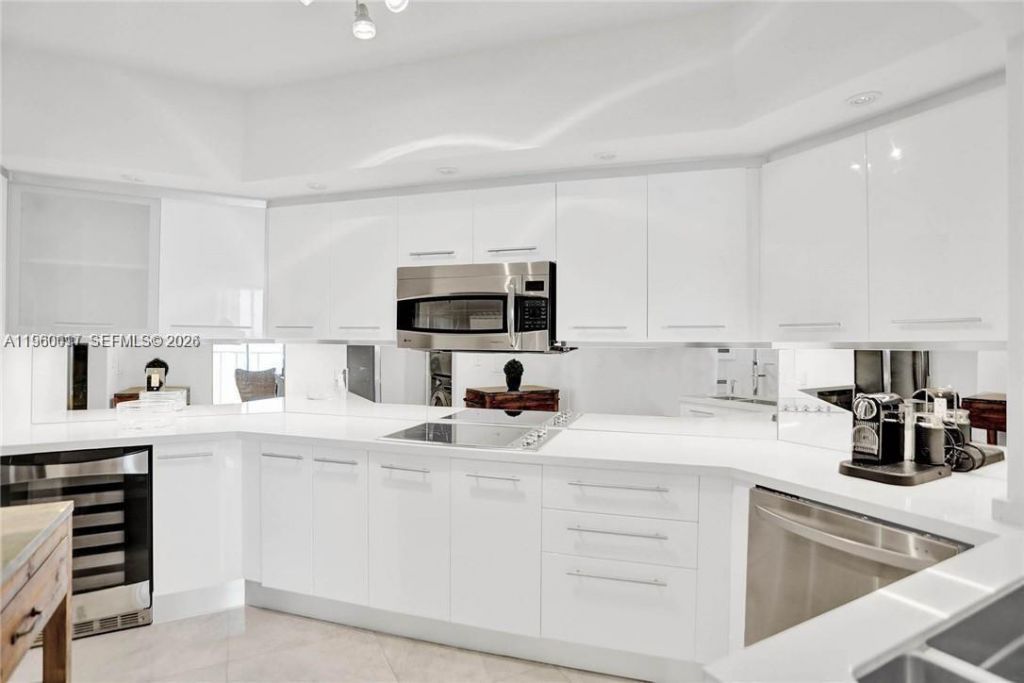 16699 Collins Ave, Unit 2703, Sunny Isles Beach, FL 33160 Photo